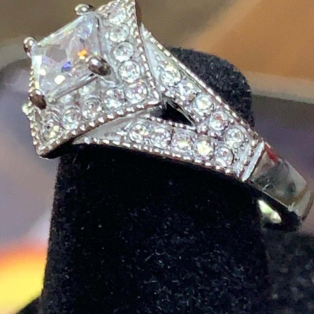 Cocktail ring - Picture 3 of 5